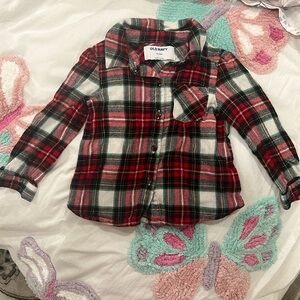 Old Navy button down plaid shirt. Size 18-24M